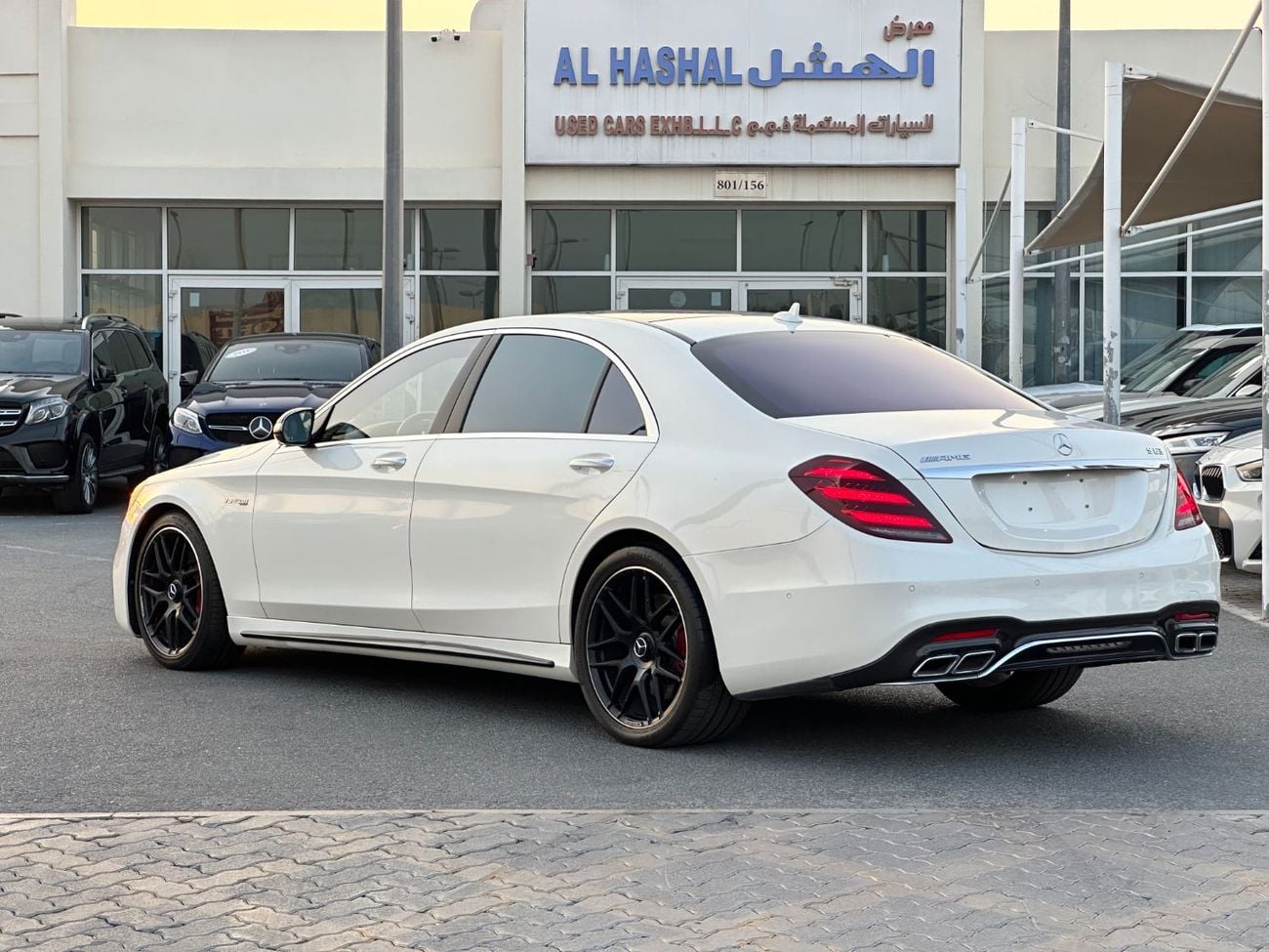 Mercedes Benz S63 AMG STANDARD
