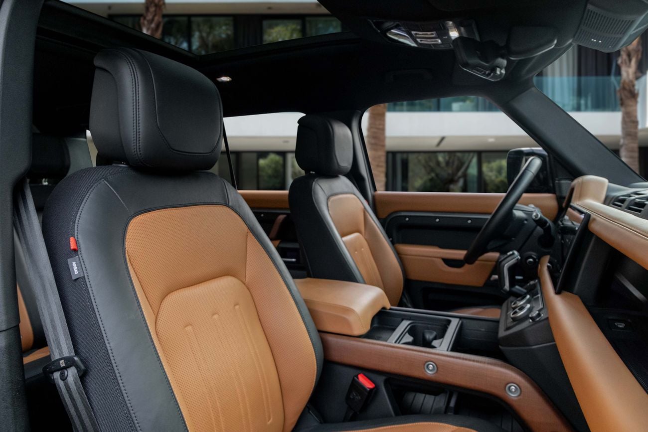 لاند روفر ديفندر 110 X Defender 110 X | 6,855 P.M | 0% Downpayment | Land Rover Warranty