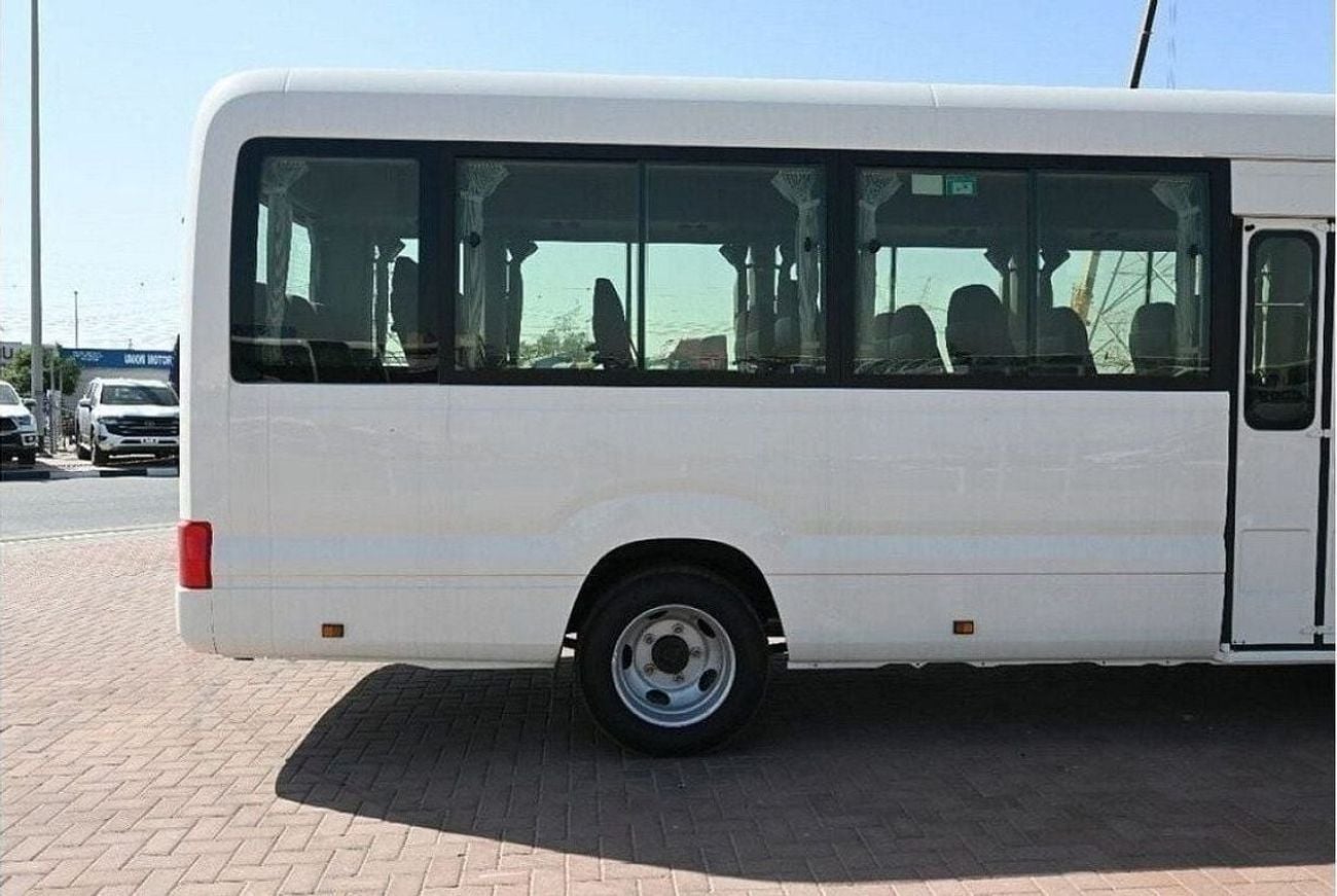 تويوتا كوستر TOYOTA COASTER 4.0L DIESEL 23 SEATER MANUAL TRANSMISSION 2026