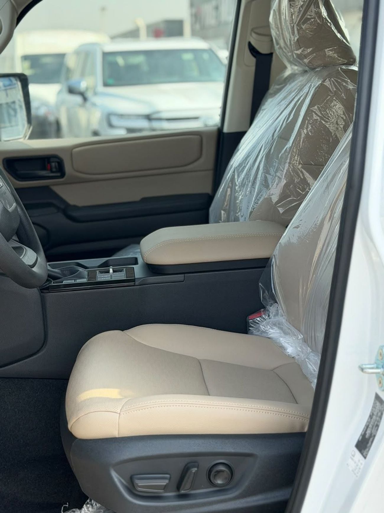Toyota Prado 2.8L DIESEL HIGH OPTION