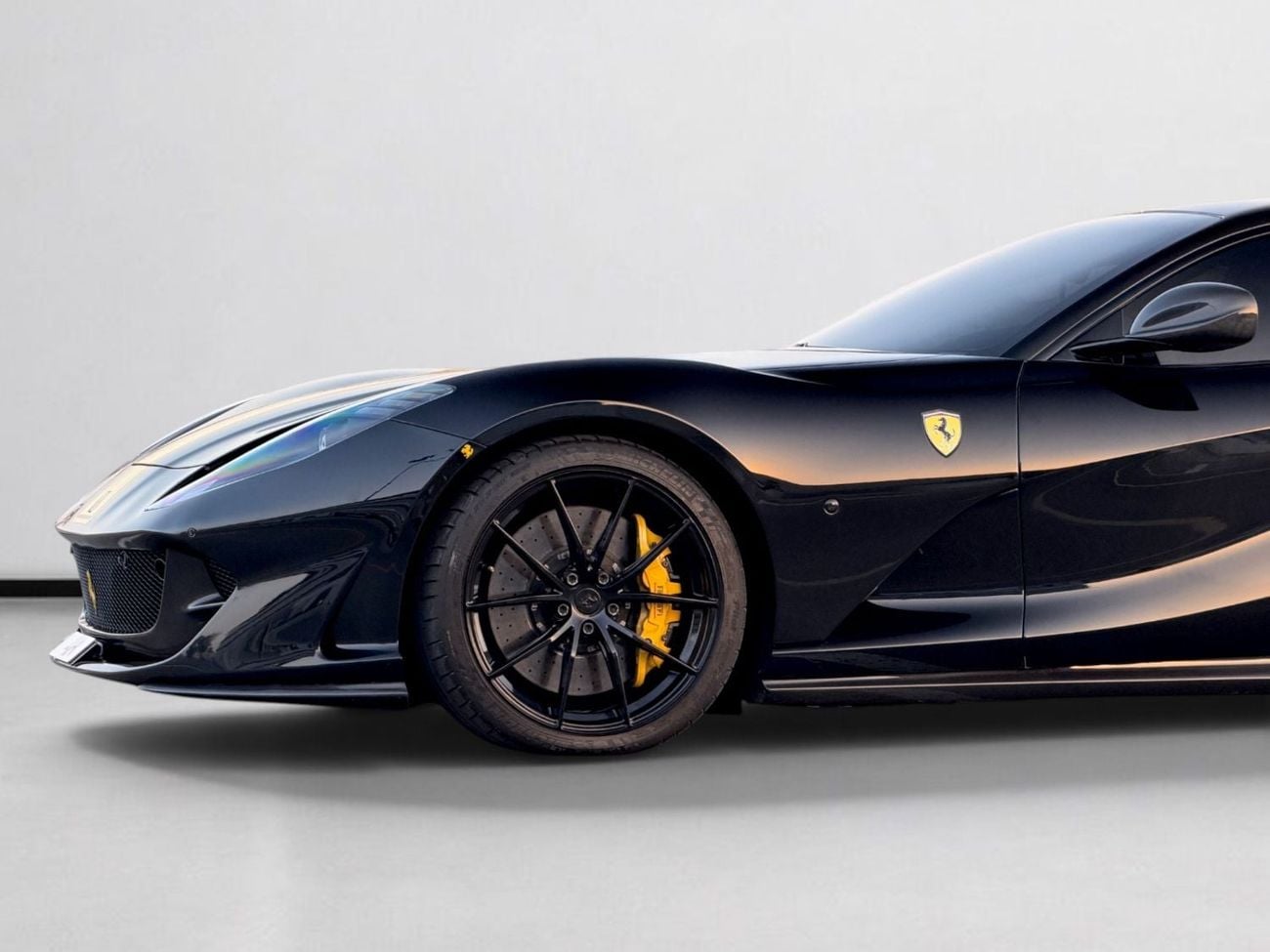 Ferrari 812 SUPERFAST INTERIOR & EXTERIOR CARBON | AFTERMARKET EXHAUST | 812 SUPERMARKET