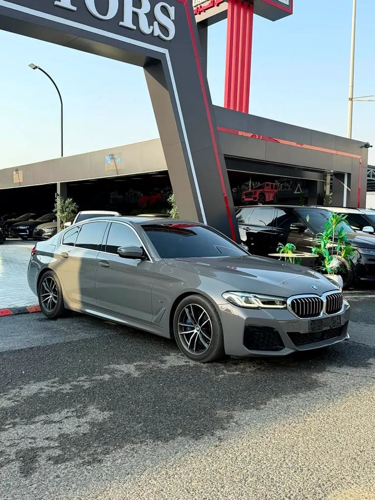 BMW 520i M SPORT 520i Korean Specs - Pristine Condition