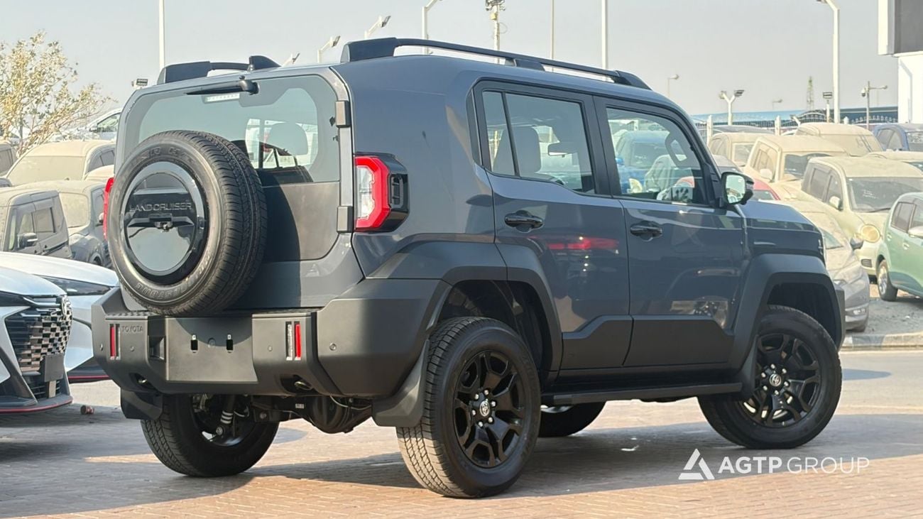 Toyota FJ Cruiser GXR 2.7L Petrol 2027 | Full Option with RADAR | Automatic | GCC Specs | READY STOCK | ALL COLOR AVAILABL