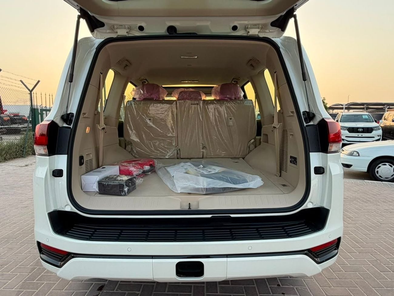 Toyota Land Cruiser GXR