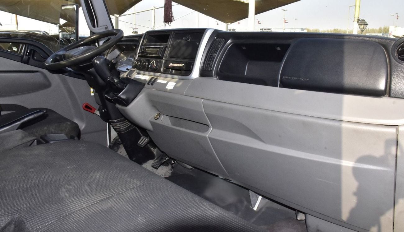 Mitsubishi Fuso Canter . EXCELLENT DEAL for our Mitsubishi Canter Fuso ( 2021 Model ) in White Color GCC Specs