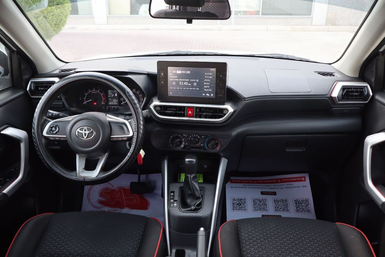 Toyota Raize E