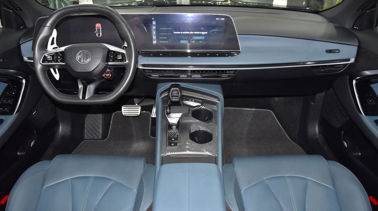 MG 7 LUX EXCELLENT DEAL for our MG MG7 Trophy ( 2025 Model ) in Green Color GCC Specs