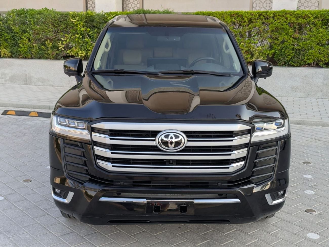 Toyota Land Cruiser VXR Toyota Land Cruiser 2015 VXR GCC Specs Facelifted 2026 Full Option V8 4.6L Well-maintained