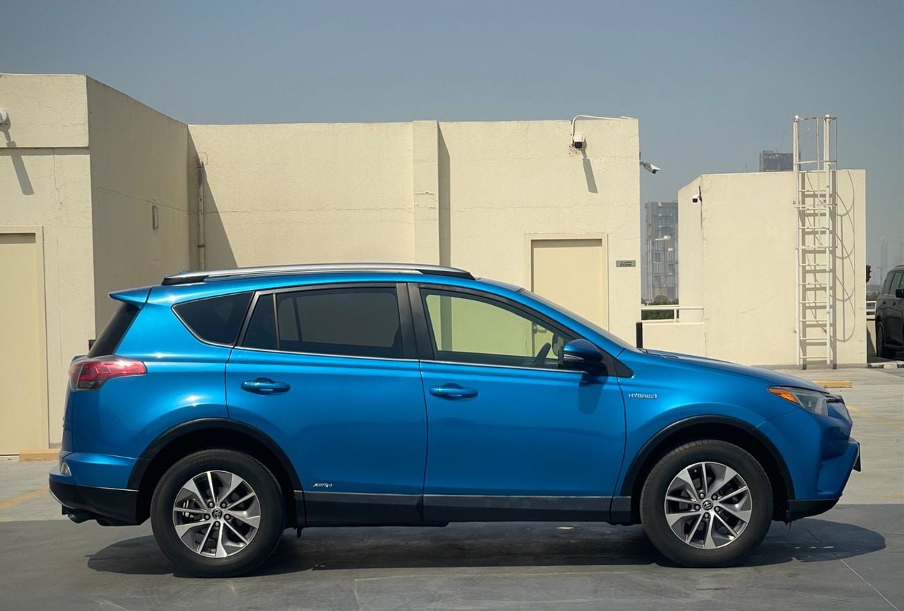 Toyota RAV4 XLE | Full option | Excellent Condition
