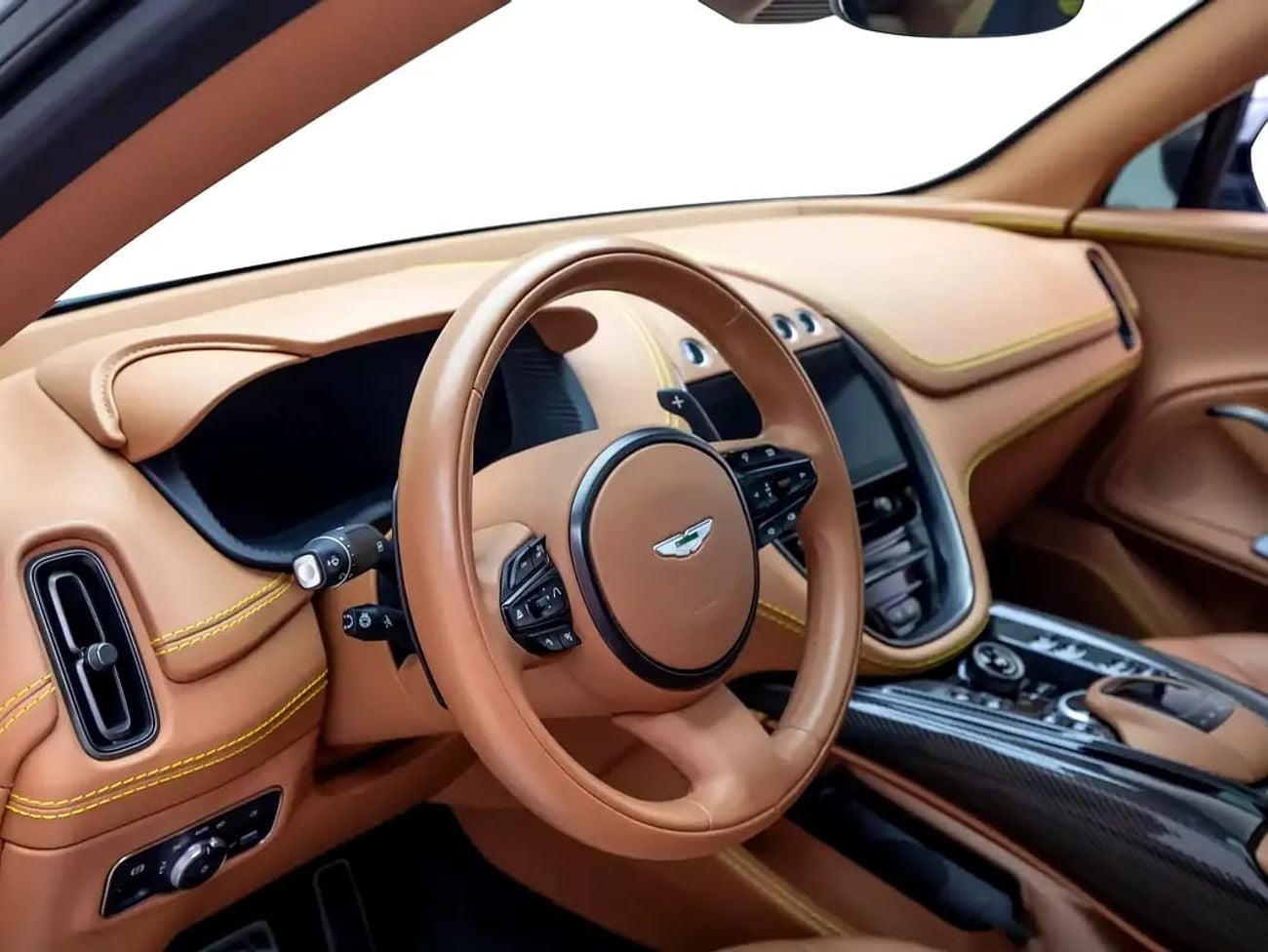Aston Martin Dbx707 DBX707 | GCC | Full Service History and Dealer Warranty