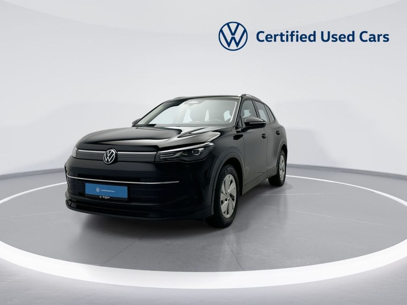 Volkswagen Tiguan LIFE Tiguan Life with Rear View Camera 1.4L | All-New Generation Design | VW Certified | Apple CarPlay