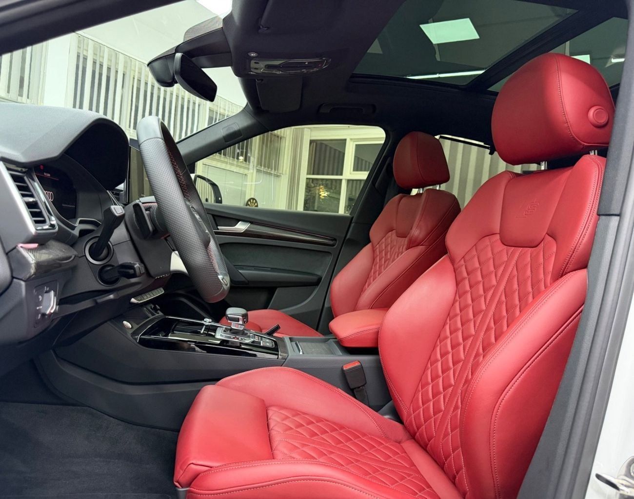 أودي SQ5 TFSI SPORTBACK TFSI quattro 3.0L