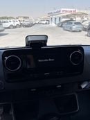 Mercedes Benz Sprinter