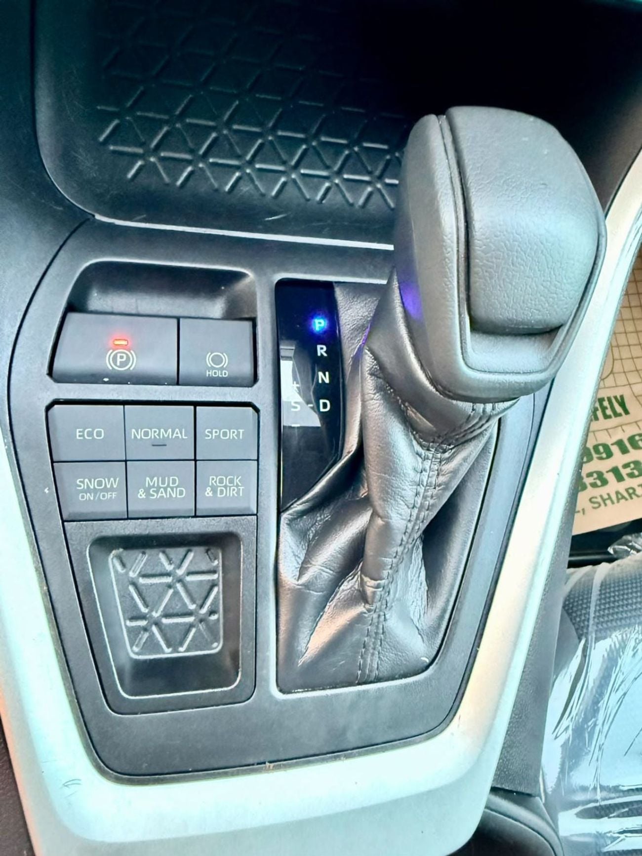 Toyota RAV4 LE