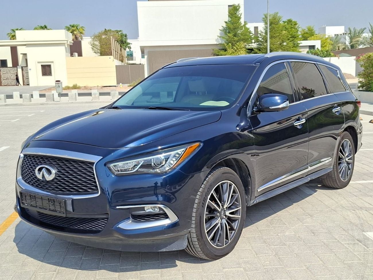 Infiniti QX60 LUXURY 3.5L