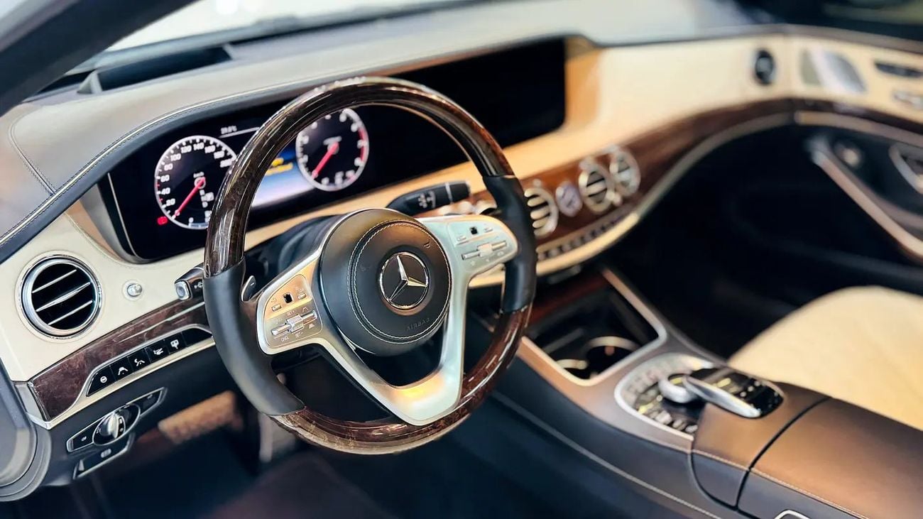 مرسيدس بنز S 560 S 560 4MATIC | GCC Specs | Excellent Condition