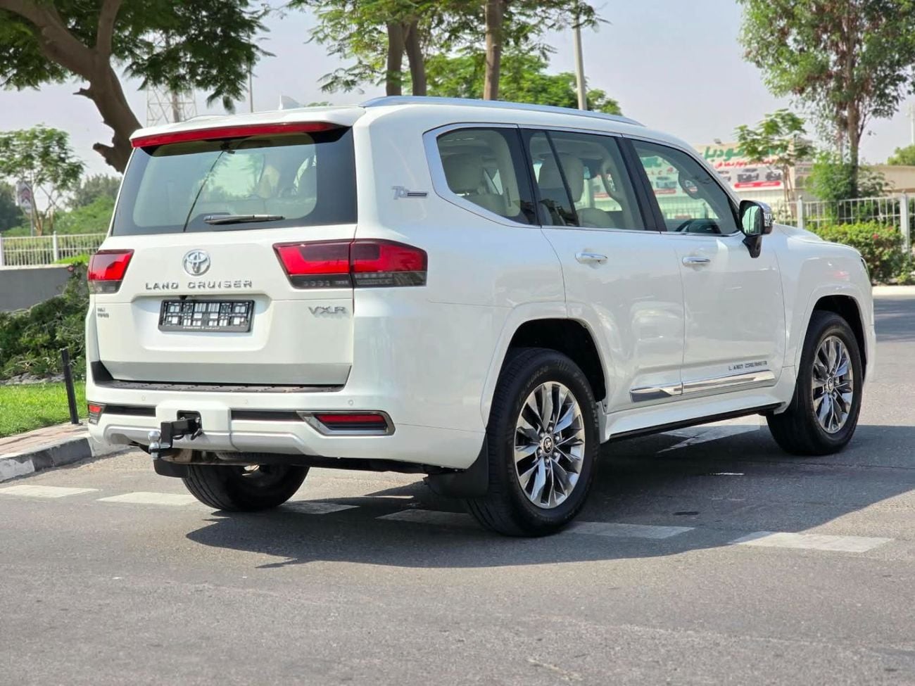 Toyota Land Cruiser VXR LUXURY 2022 GCC AL FUTTAIM SINGLE OWNER IN MINT CONDITION