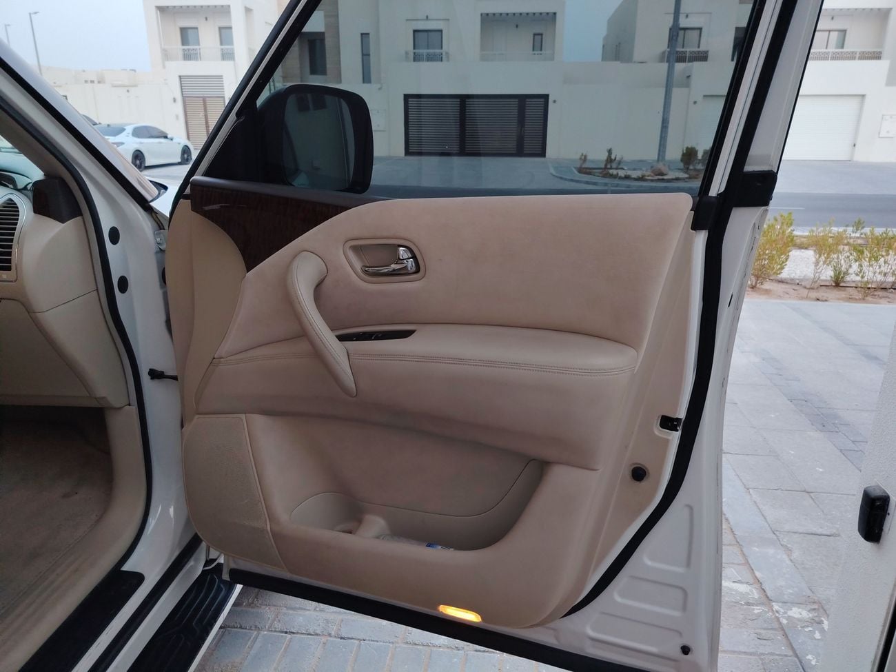 نيسان باترول LE T2