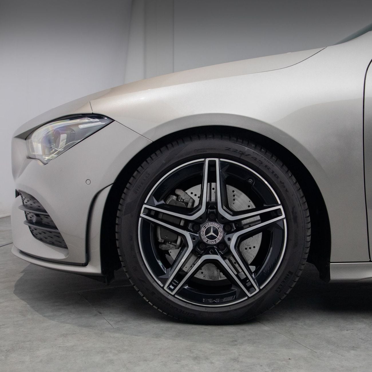 Mercedes Benz CLA250 STANDARD