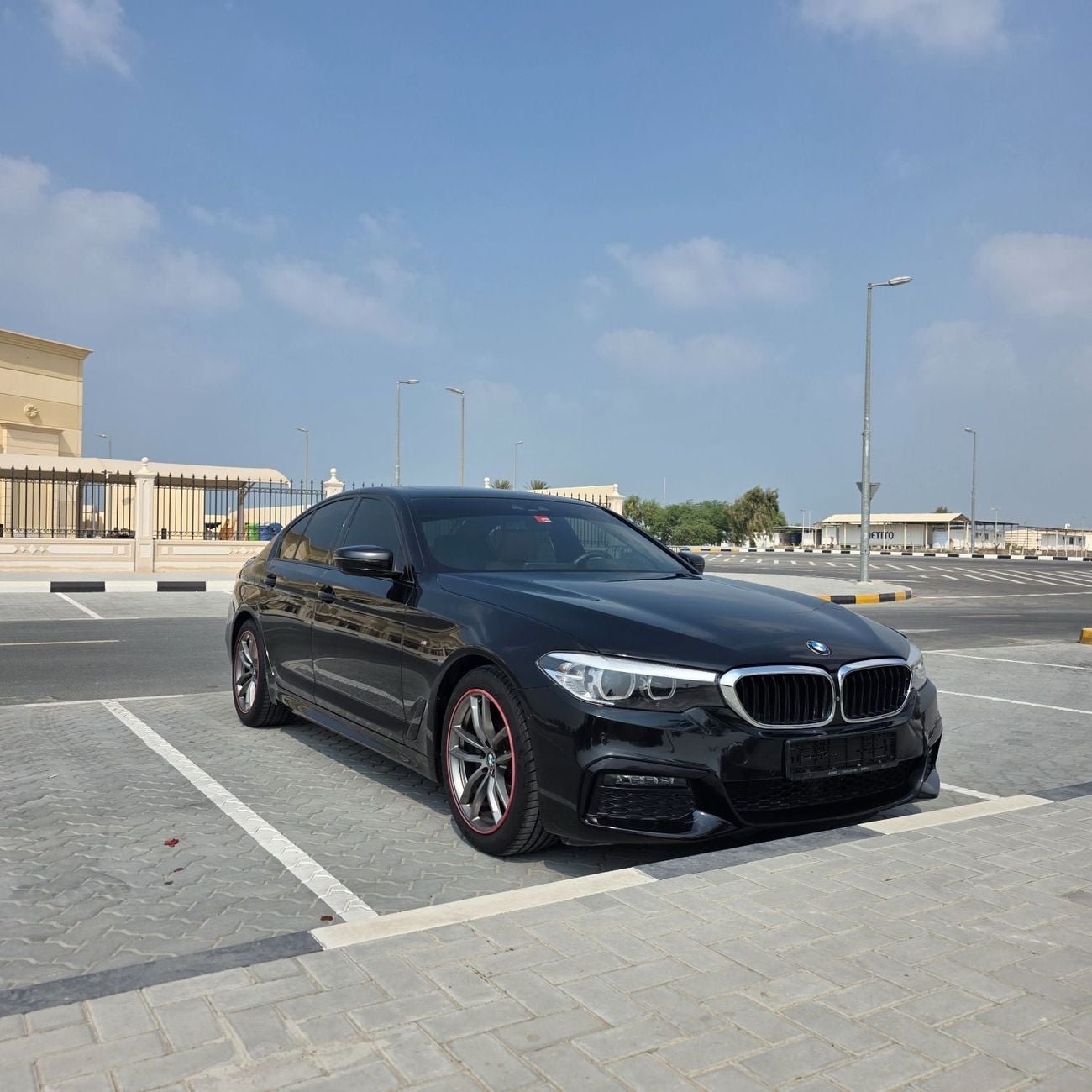 BMW 520i M SPORT