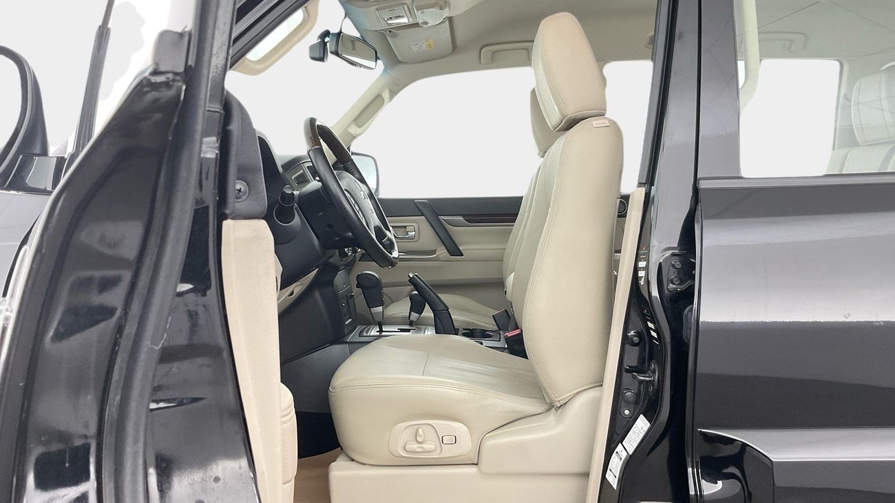 Mitsubishi Pajero GLS HIGHLINE | Guaranteed Warranty | 0 Down Payment