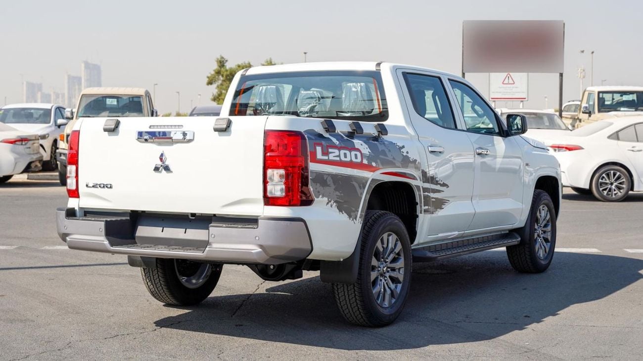 ميتسوبيشي L200 GLX جديدة كلياً – محرك ديزل توربو سعة 2.5 لتر، دفع رباعي، ناقل حركة أوتوماتيكي – C80 – موديل 2026 (دول م