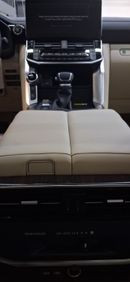 Toyota Land Cruiser GxR 3.5 TWIN TURBO FULL OPTIONS Petrol