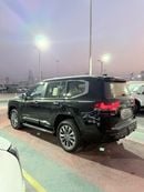 تويوتا لاند كروزر VXR تويوتا LC 300 VXR كاملة المواصفات، خليجية، مزودة بخاصية الإغلاق التلقائي للأبواب