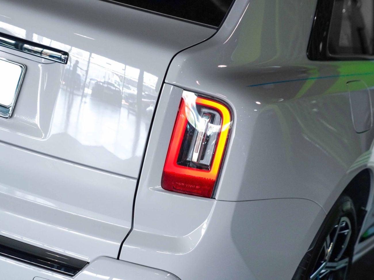 Rolls Royce Cullinan BLACK BADGE