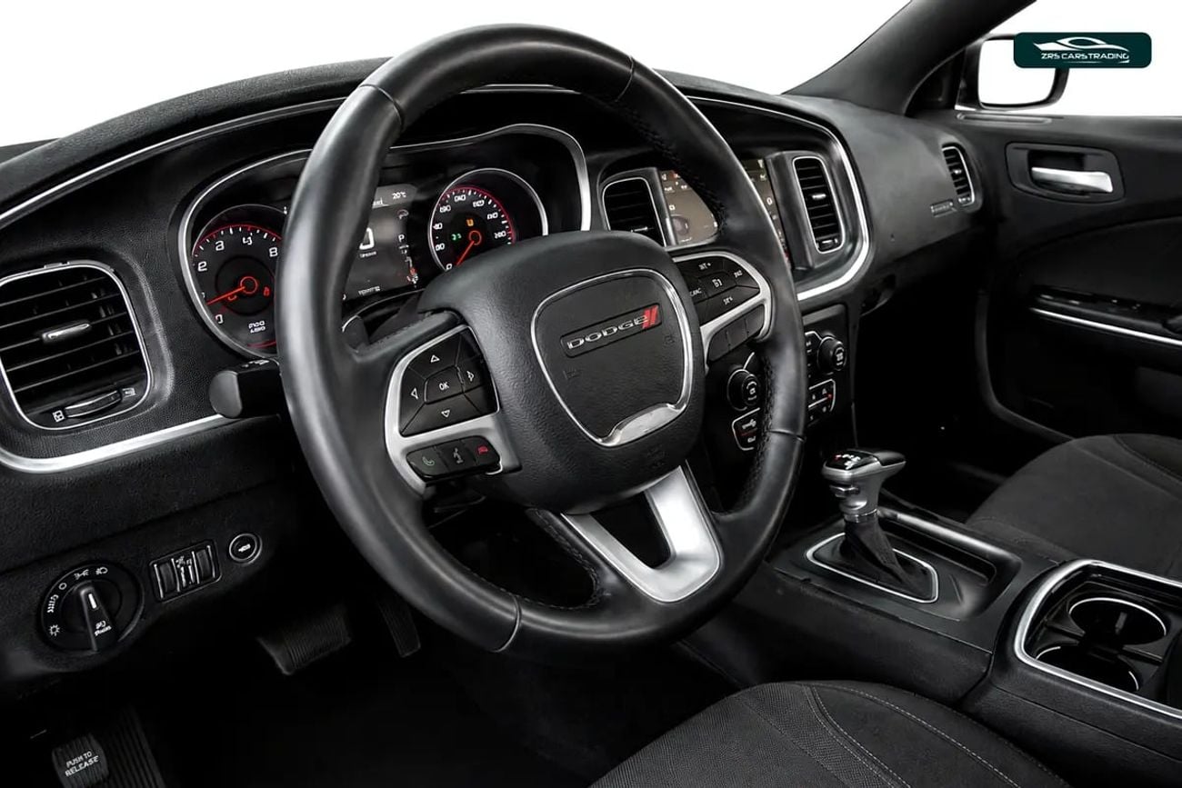 دودج تشارجر SXT USA specs 546.00 monthly