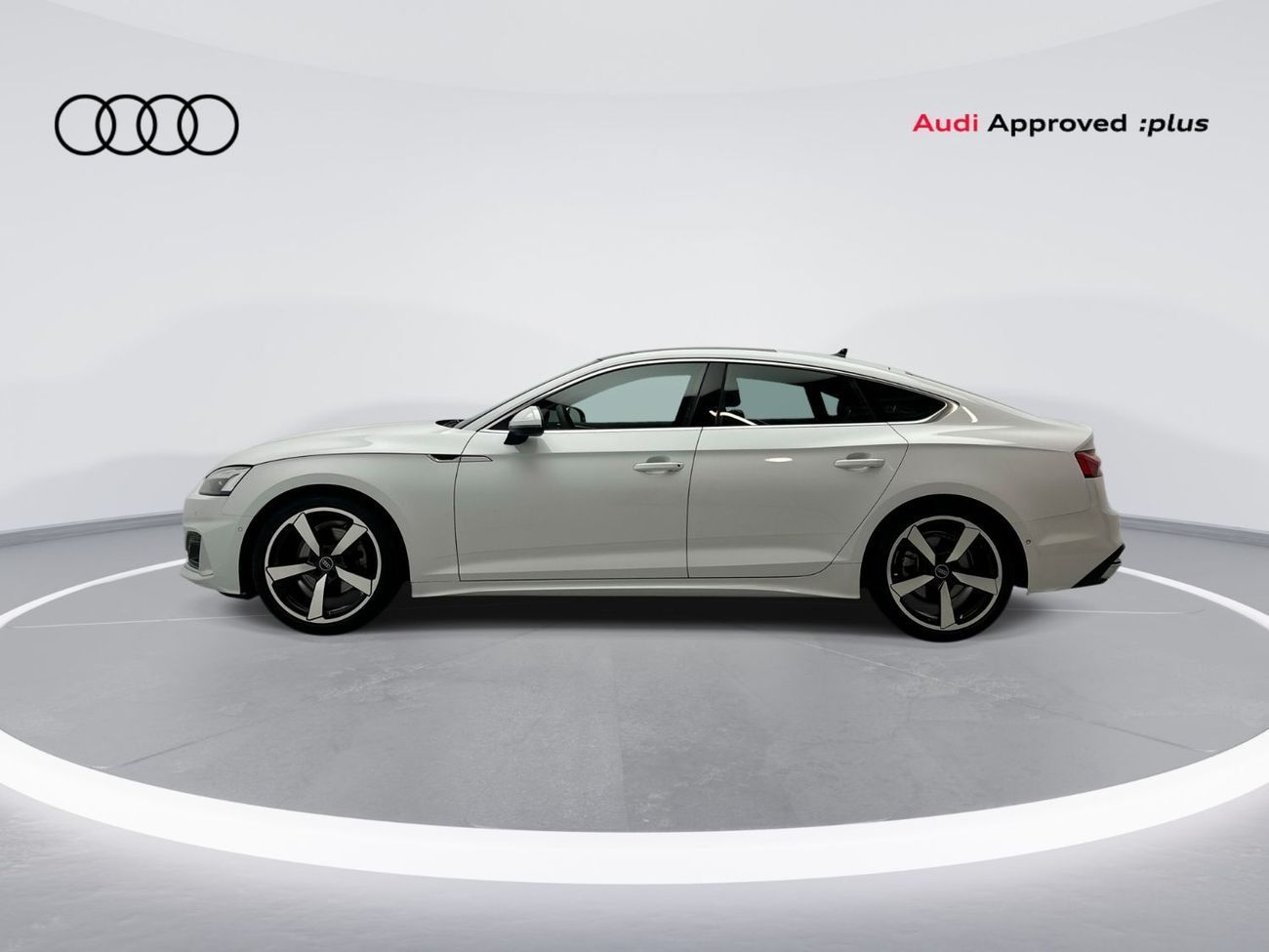 أودي A5 40 TFSI ADVANCED SPORTBACK 40 TFSI 190hp (Ref# 99566)