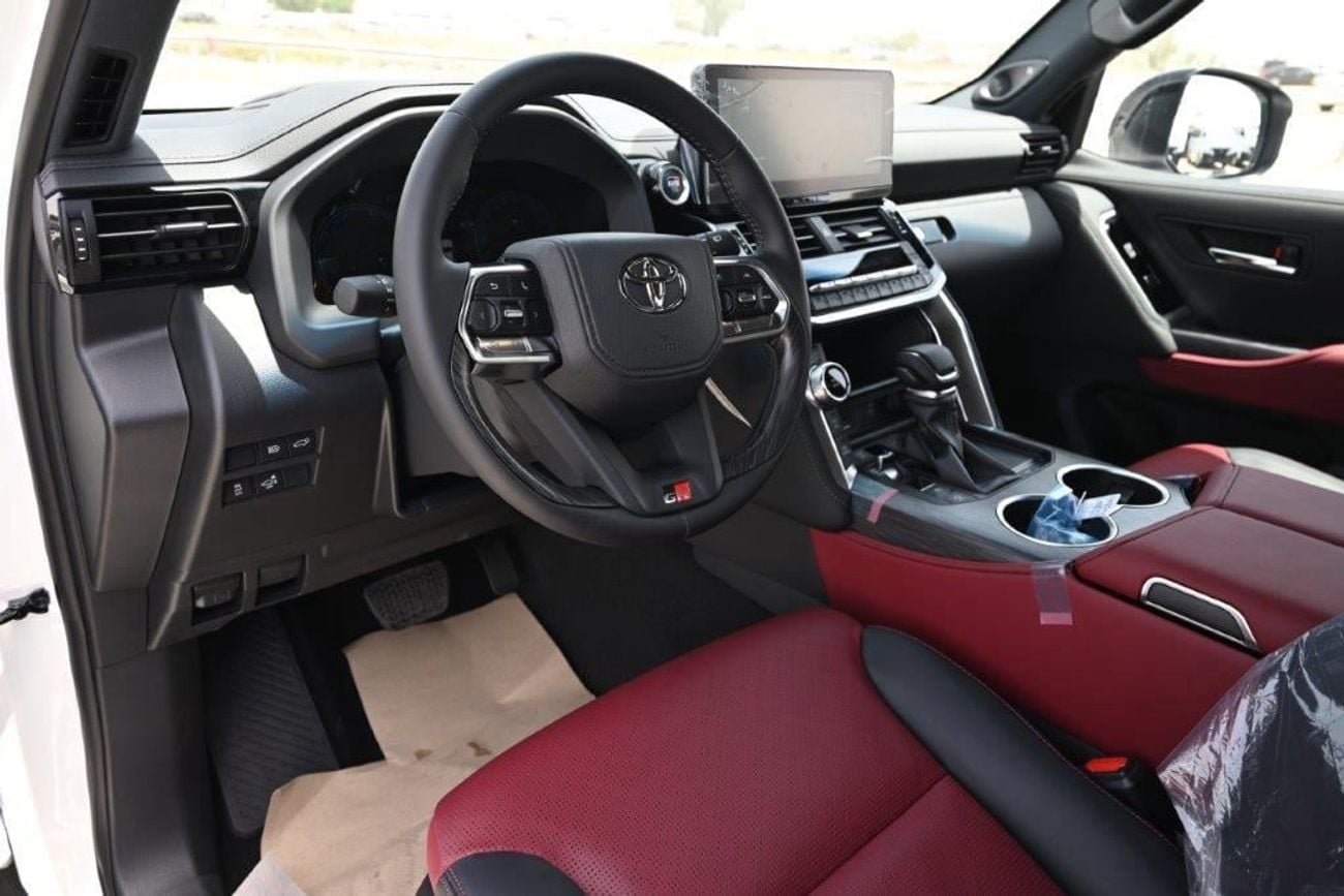 تويوتا لاند كروزر GR SPORT Toyota GR Sport 3.5L Hybrid 2025