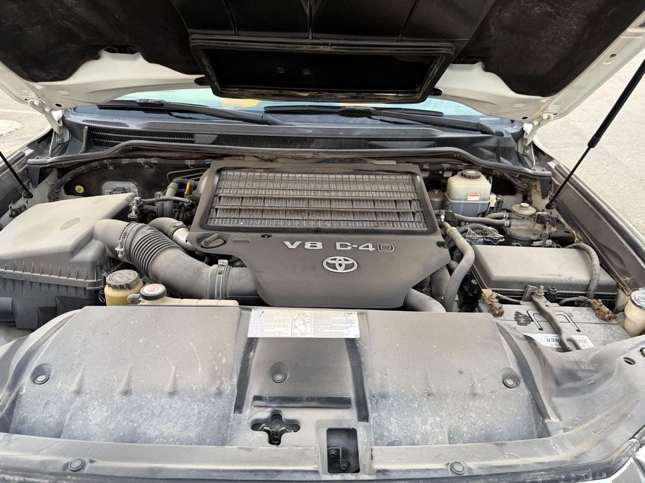 Toyota Land Cruiser VXR