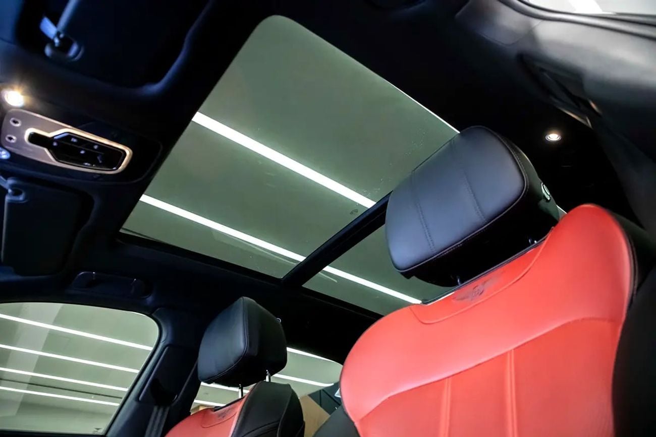 Bentley Bentayga V8 | GCC Spec