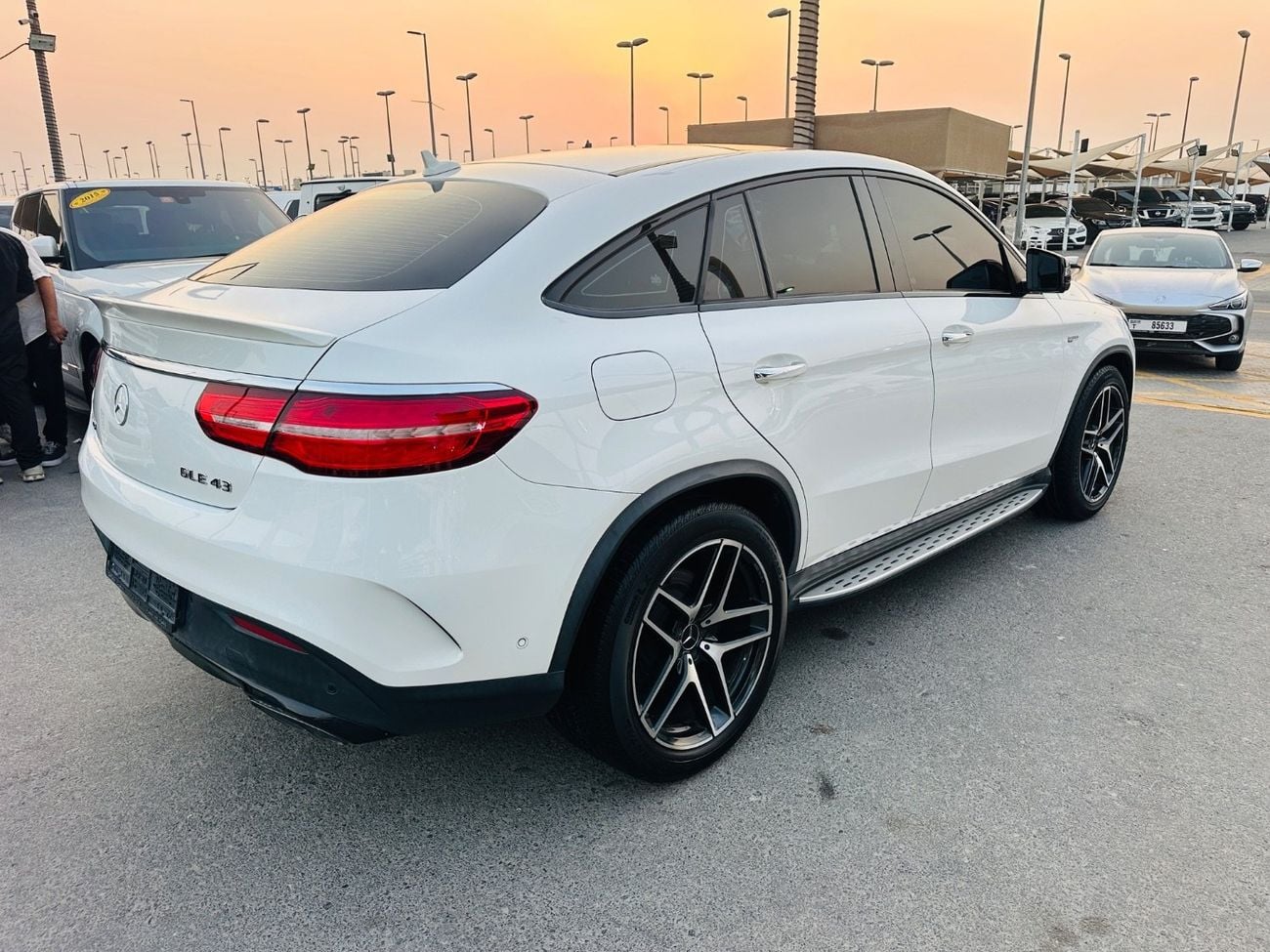 مرسيدس بنز GLE 43 AMG ستاندارد