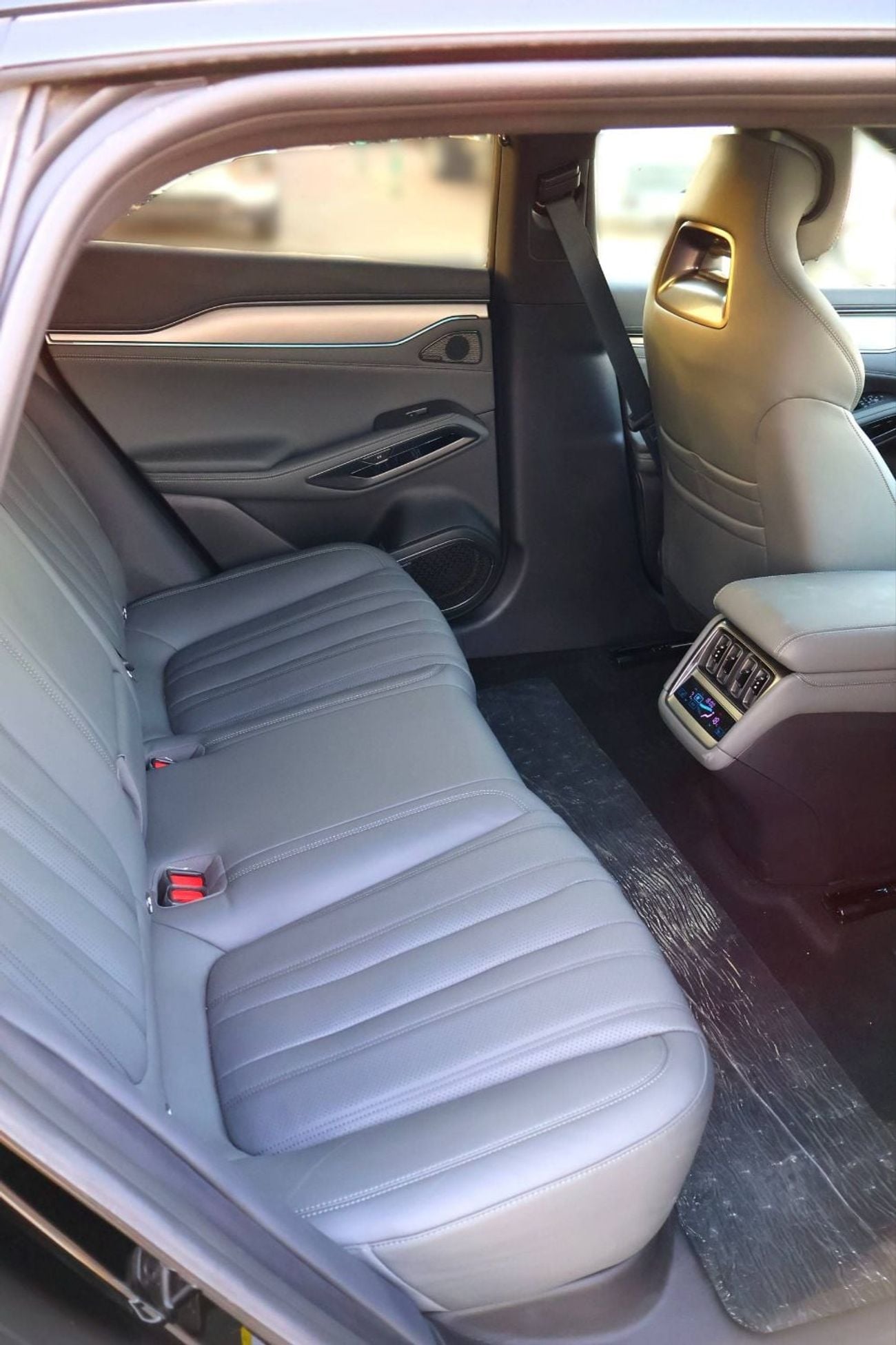 BYD Song L STANDARD