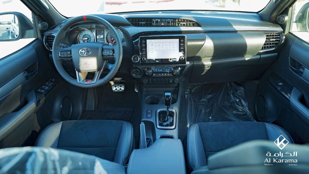 Toyota Hilux GR SPORT - 2.8L - GCC Specs with 360 Camera - Alloy Wheels - Wide Body