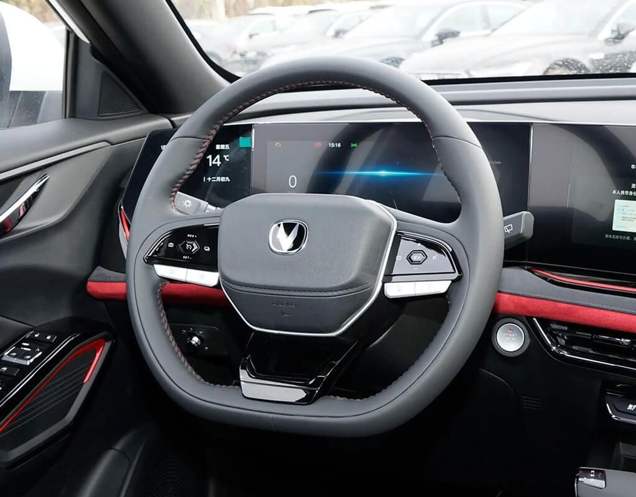 تشنجان x5 بلس بيوند برو الماركة: شانجان، الموديل: X5 Plus، نوع الهيكل: سيارة رياضية متعددة الاستخدامات (SUV) بخمسة أبواب وخم