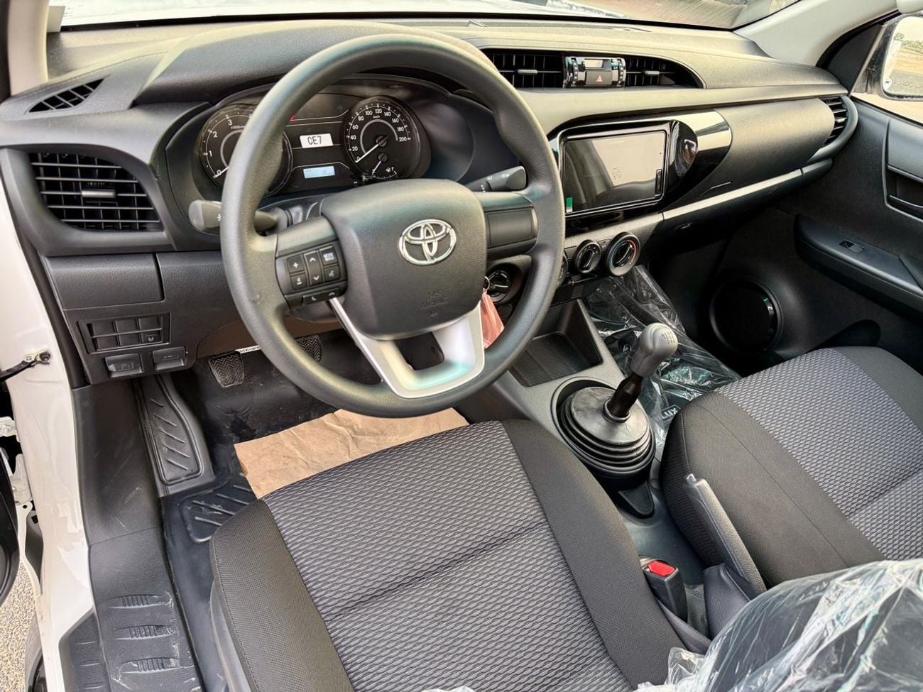 Toyota Hilux GL Toyota Hilux 2.4L 2026 MT SC