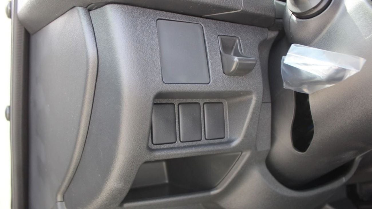 Toyota Hiace GL Hiace 2.5L High Roof Diesel old ship 2025