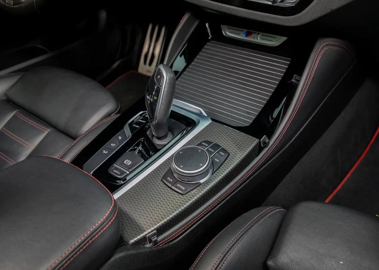BMW X4 M40I w/ Schnitzer Pack • 0% DP Available • FDSH • Warranty + Service Contract • GCC