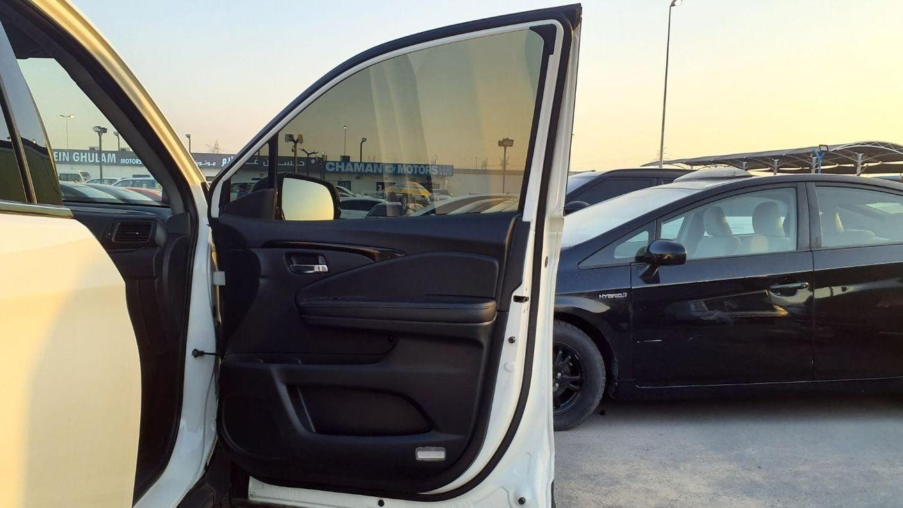 هوندا بايلوت TOURING LOW DRIVEN
