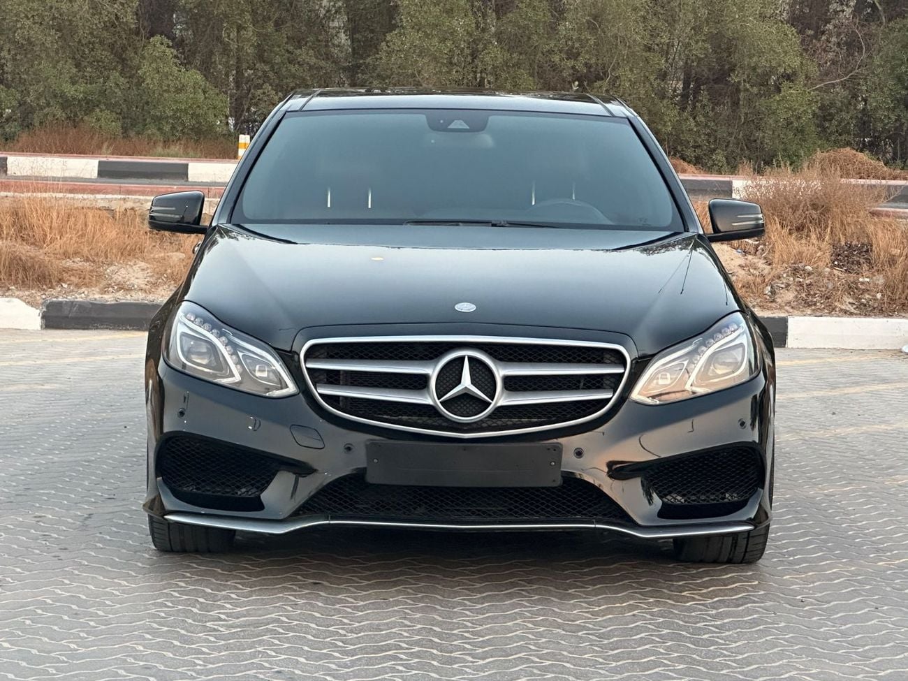 Mercedes Benz E300 ELEGANCE AMG