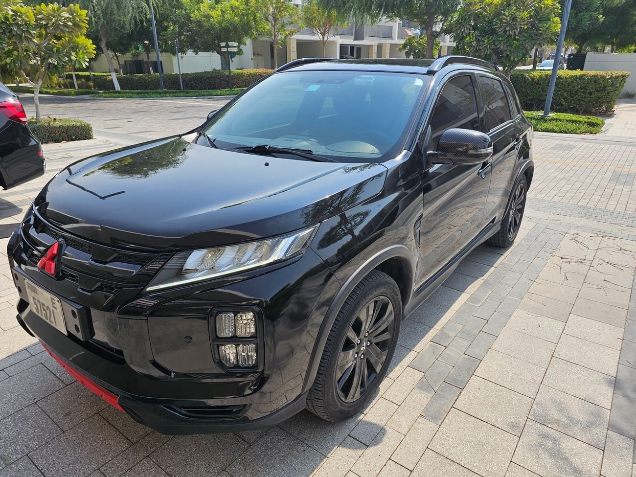 ميتسوبيشي ASX لاكشري H/L سيجنتشر إديشن LUXURY H/L SIGNATURE EDITION
