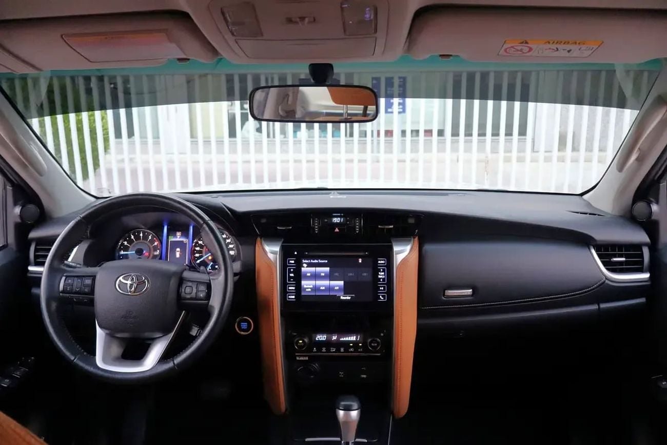 Toyota Fortuner GXR Toyota Fortuner 2016 GCC specs