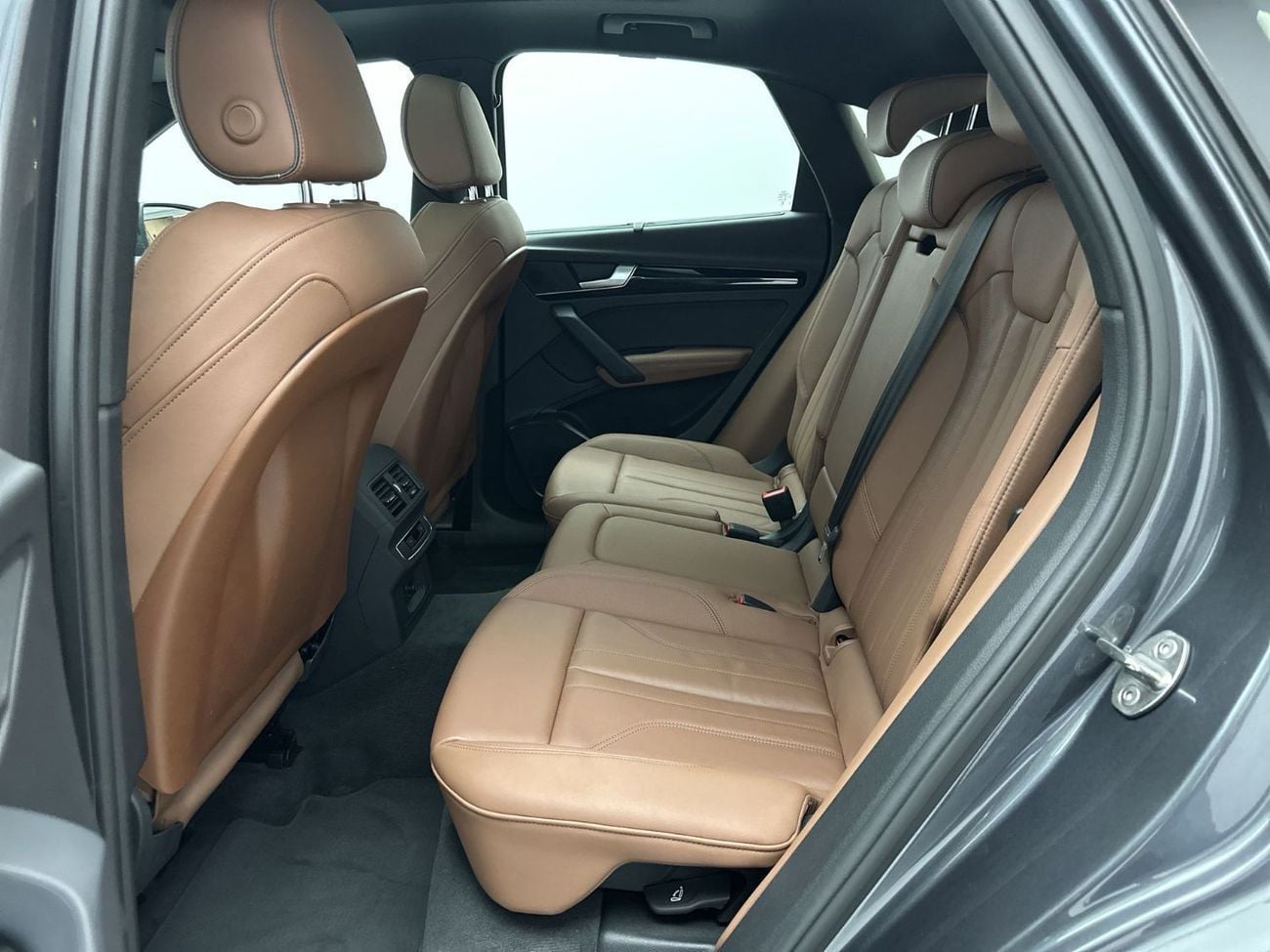 Audi Q5 45 TFSI SPORTBACK S-LINE (Ref# 016893)