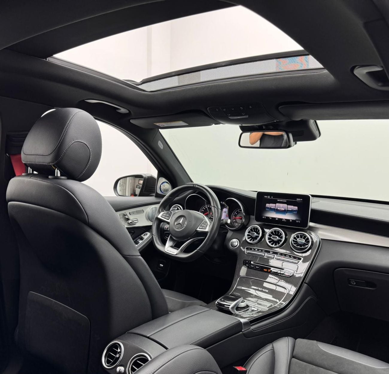 مرسيدس بنز GLC 63 AMG S 2018 Mercedes-Bez GLC63 Full Service History, Excellent Condition