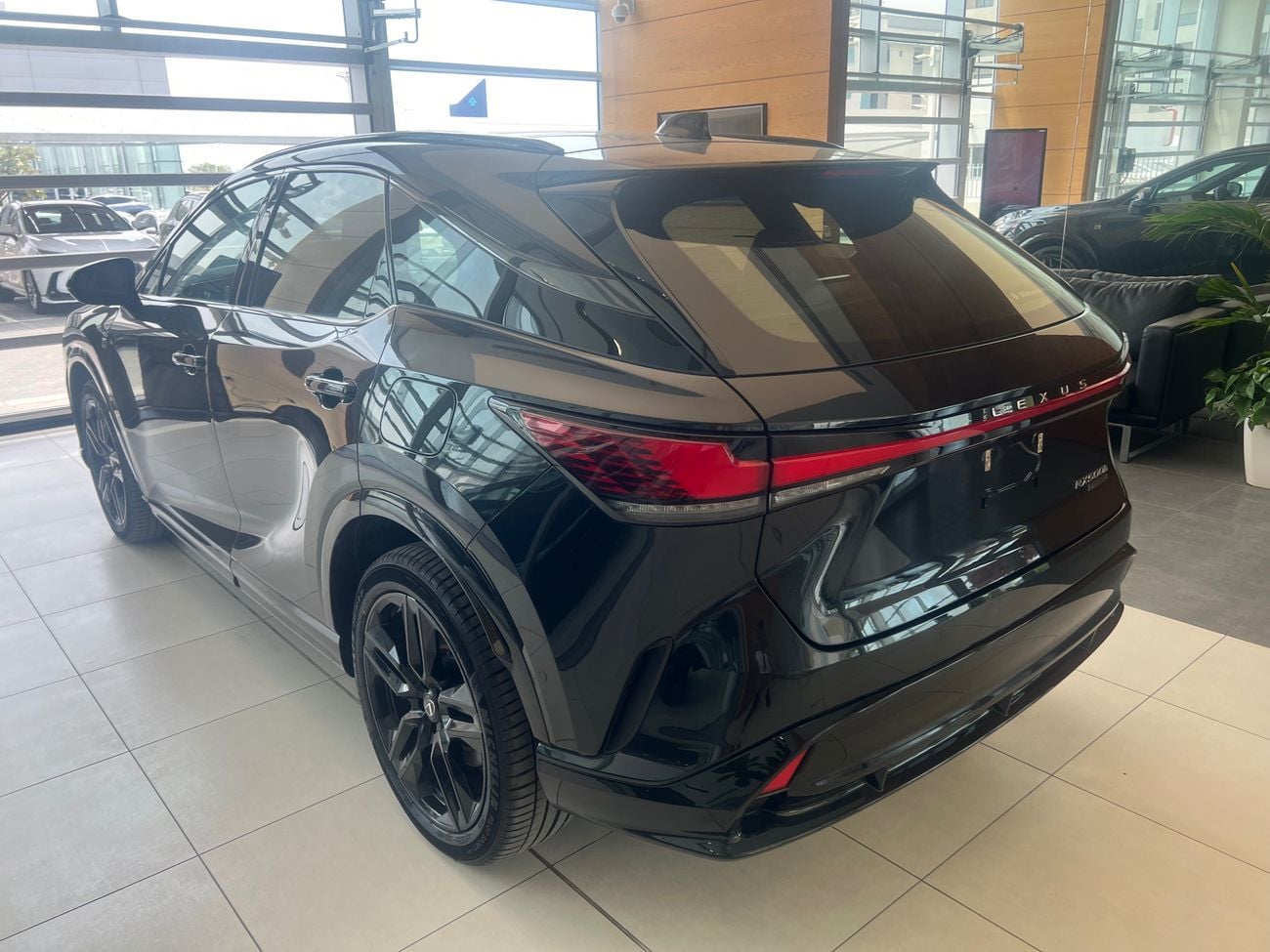 Lexus RX500h F SPORT PERFORMANCE