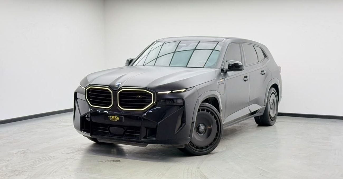 BMW XM M SPORT 2023 BMW XM, 2027 BMW Warranty, Full BMW Service History, Carbon Fiber Interior, Fully Loaded, GCC