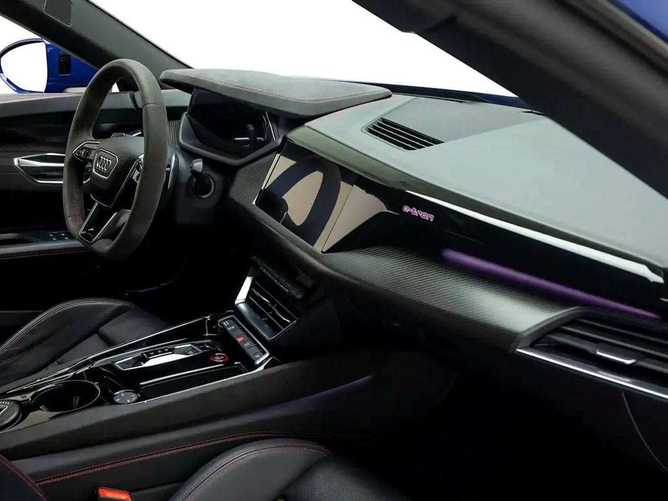 Audi e-tron GT quattro | GCC Spec | Dealer Warranty and Service Contract